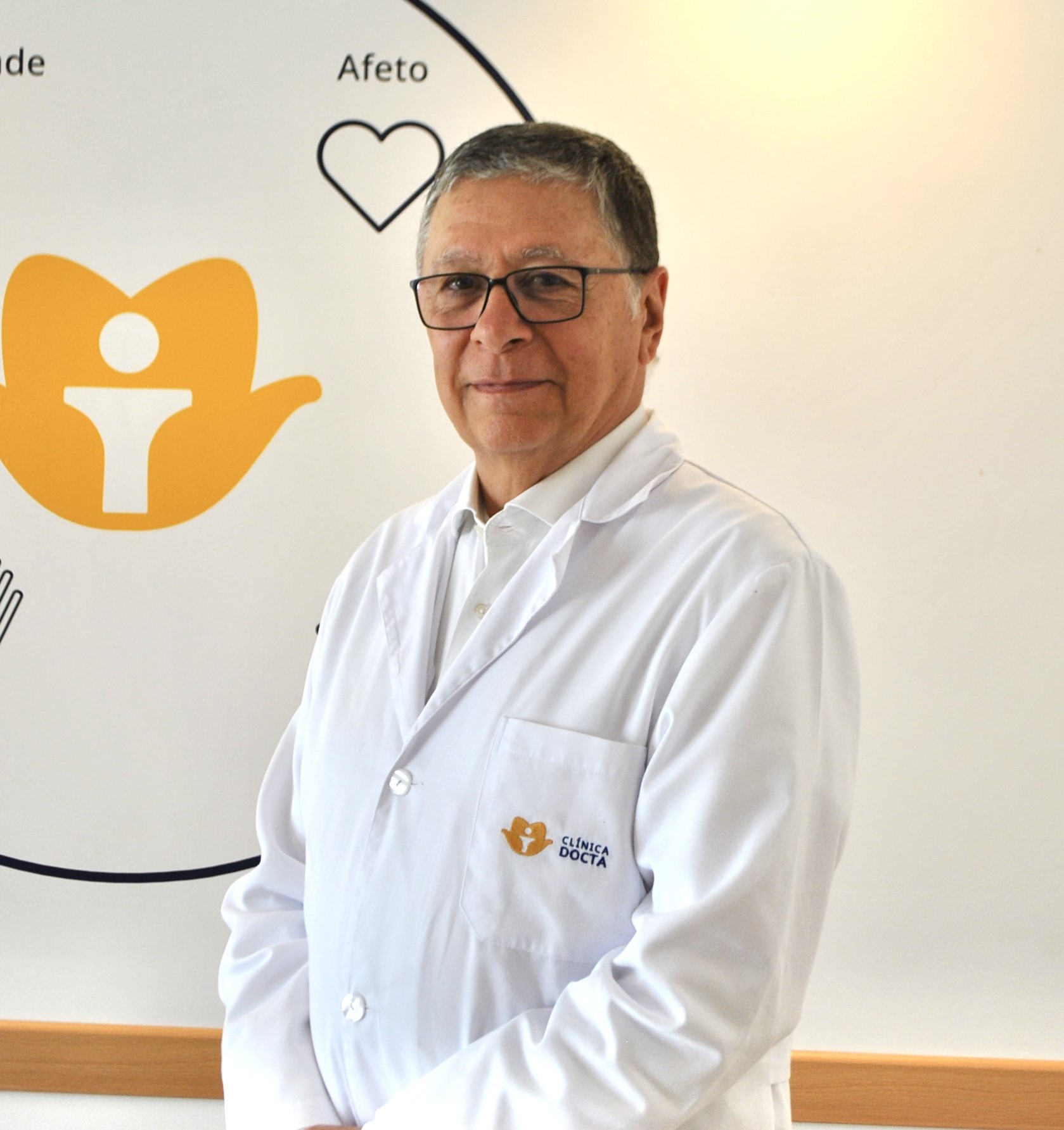 Prof. Dr. Laércio Gomes Lourenço
